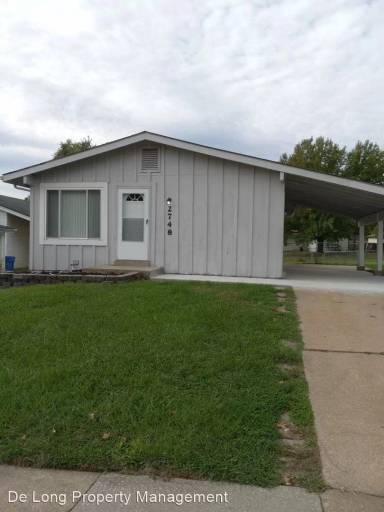 Main picture of 2748 Blue Heron Dr
