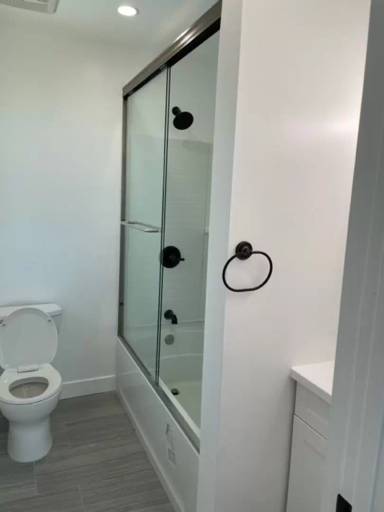 Main picture of 20811 Tiara St