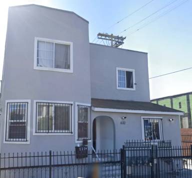 Main picture of 632 E Vernon Ave