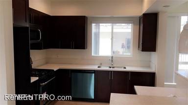 Main picture of 14611 Delano St