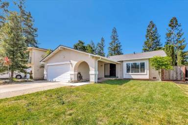 Main picture of 4887 Pinemont Dr