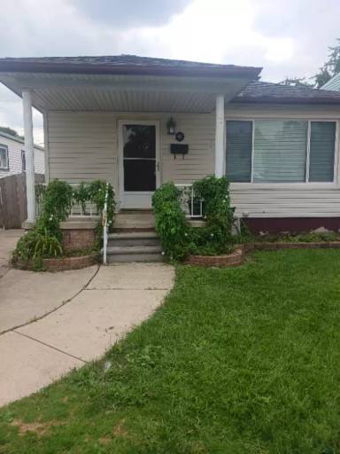 Main picture of 821 Cleveland Ave
