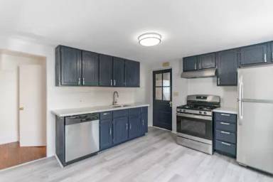 Main picture of 180 East St