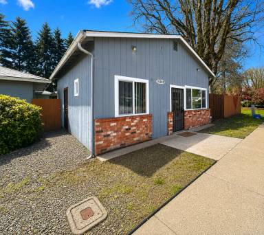 Main picture of 24966 Dunham Ave