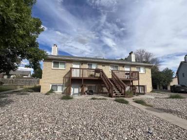 Main picture of 112 Clover Ct