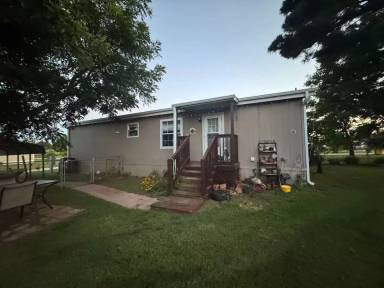 Main picture of 2633 County Road 429