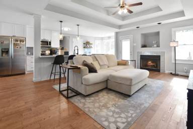 Main picture of 1422 Amy Ave