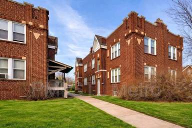 Main picture of 3883 Meramec St