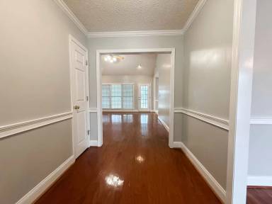 Main picture of 7982 Westlake Dr