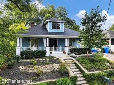 Main picture of 814 Antone St NW