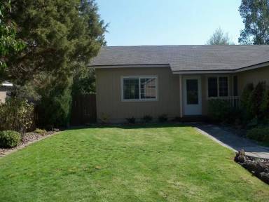 Main picture of 1764 NE Providence Dr