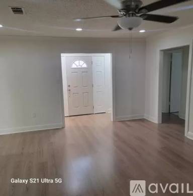 Main picture of 3445 Colonel Gibson Cir