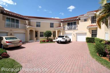 Main picture of 500 Lambiance Cir