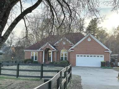 Main picture of 213 Ridge Way