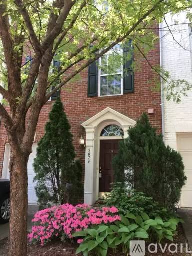 Main picture of 5042 Grimm Dr