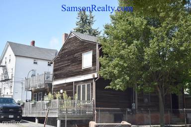 Main picture of 112 Gano St