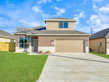 Main picture of 13071 Clearview Dr