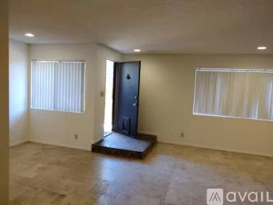 Main picture of 8435 Burnet Ave