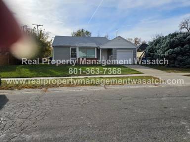 Main picture of 1067 W Signora Dr