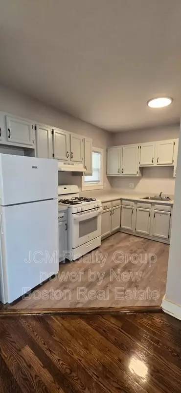 Main picture of 95 Willowwood St