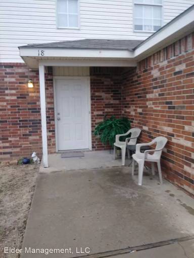 Main picture of Rainsong Dr