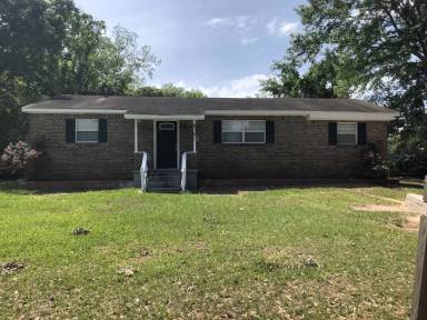 Main picture of 4752 Diamond Ave