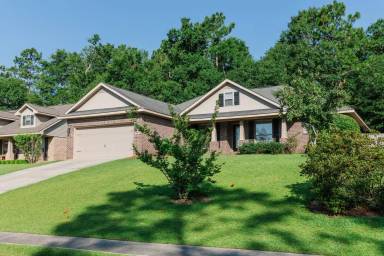 Main picture of 28085 Turkey Branch Dr