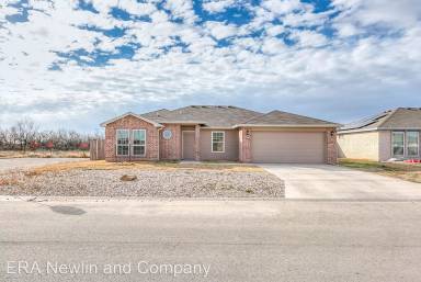 Main picture of 1301 Elmo Ln