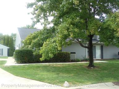 Main picture of 6883 Colonial Dr