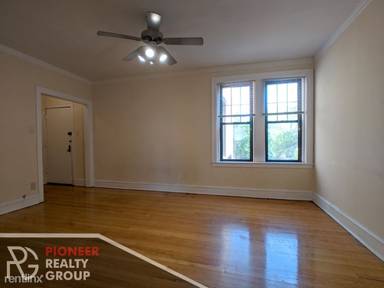 Main picture of 1446 W Byron St