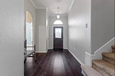 Main picture of 3200 Hornbeam St