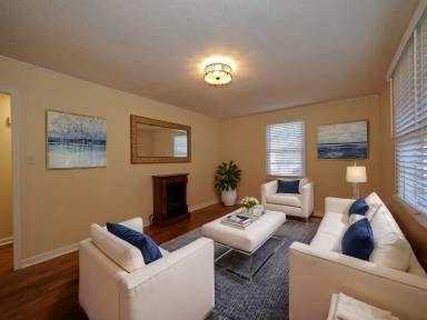 Main picture of 572 Cecil Ct
