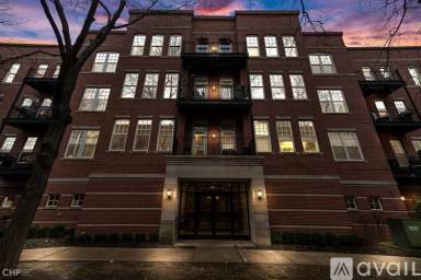 Main picture of 247 W Scott St