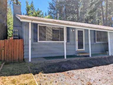 Main picture of 2544 Elwood Ave