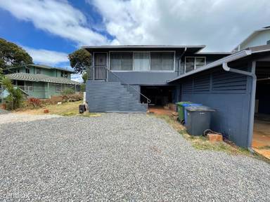 Main picture of 99-776 Halawa Heights Rd