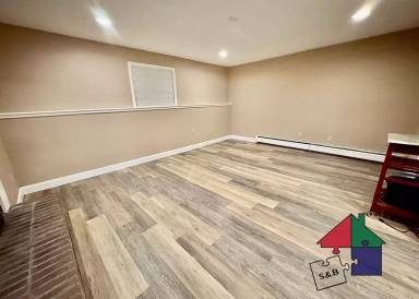 Main picture of 276 Locust Hill Rd