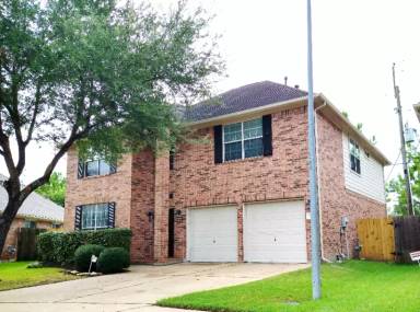Main picture of 615 Dinorah Ct