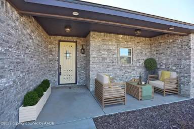 Main picture of 18401 Bradley Ln