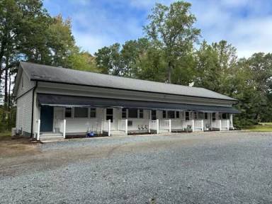 Main picture of 773 Long Point Rd