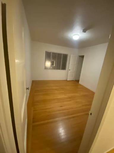 Main picture of 2480 Virginia St
