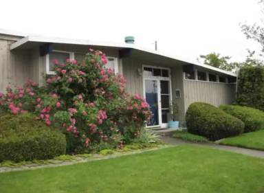 Main picture of 1503 S University Rd