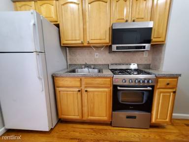 Main picture of 209 New York Ave