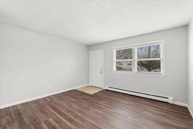 Main picture of 339 Riley Dr