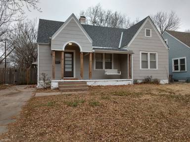Main picture of 829 N Pershing St