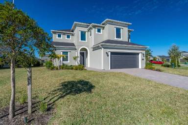 Main picture of 2715 Blazing Star Dr