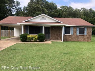 Main picture of 2610 Oakbrook Dr