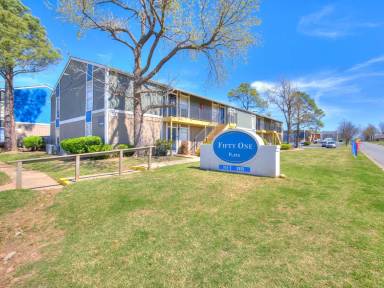 Main picture of 5307 E 47th Pl