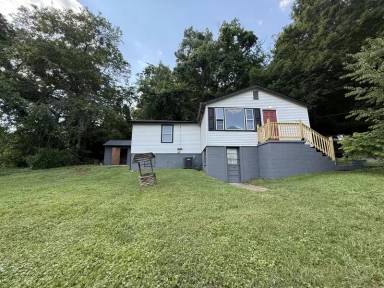 Main picture of 5247 McIntyre Rd