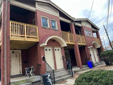 Main picture of 3807 Baytree St