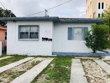 Main picture of 1467 NW 53rd St